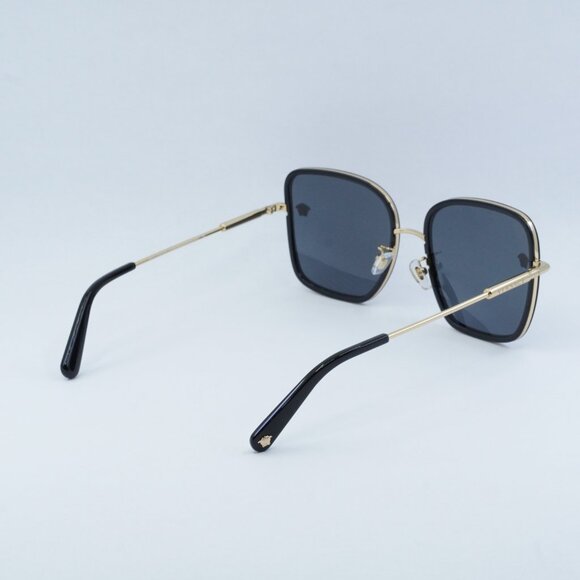 🕶️ New Versace VE2247D 143887 Sunglasses - Black/Gold Frame, Dark Grey Lenses - Picture 9 of 11